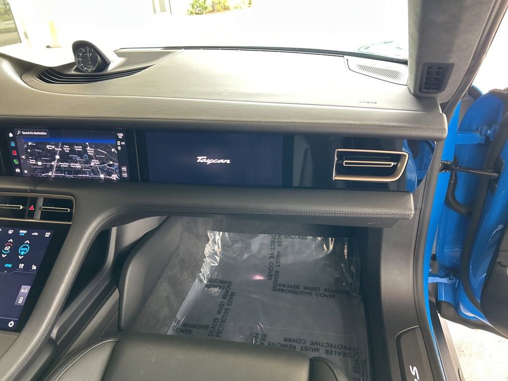 Used 2022 Porsche Taycan Turbo S w/ Premium Package image 28