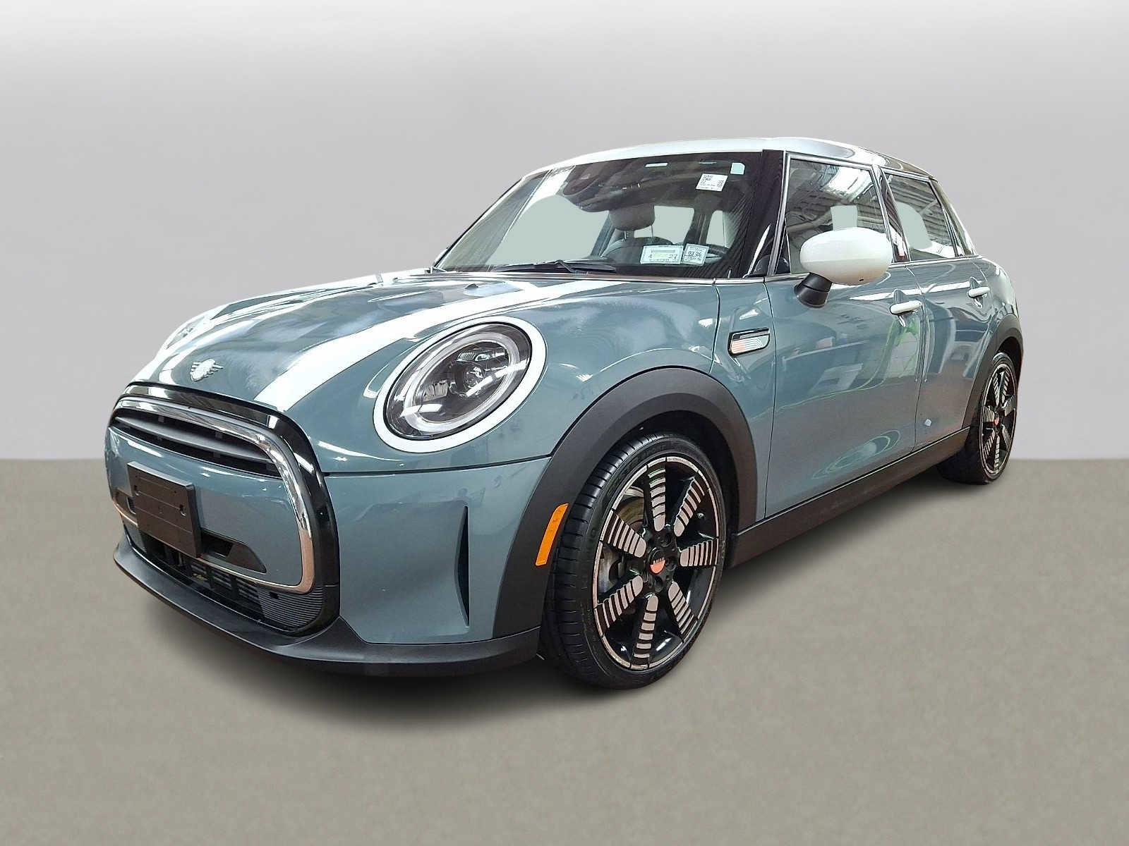 Used 2023 MINI Cooper 4-Door Hardtop w/ Multitone Edition