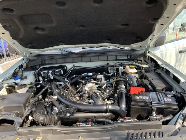 Used 2024 Ford Bronco Black Diamond image 16