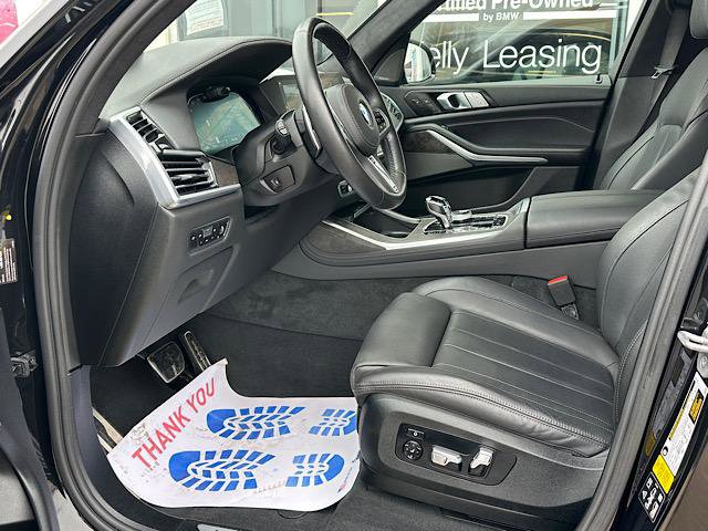 Certified 2022 BMW X7 xDrive40i w/ M Sport Package image 13