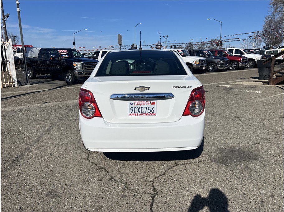 Used 2014 Chevrolet Sonic LT image 6