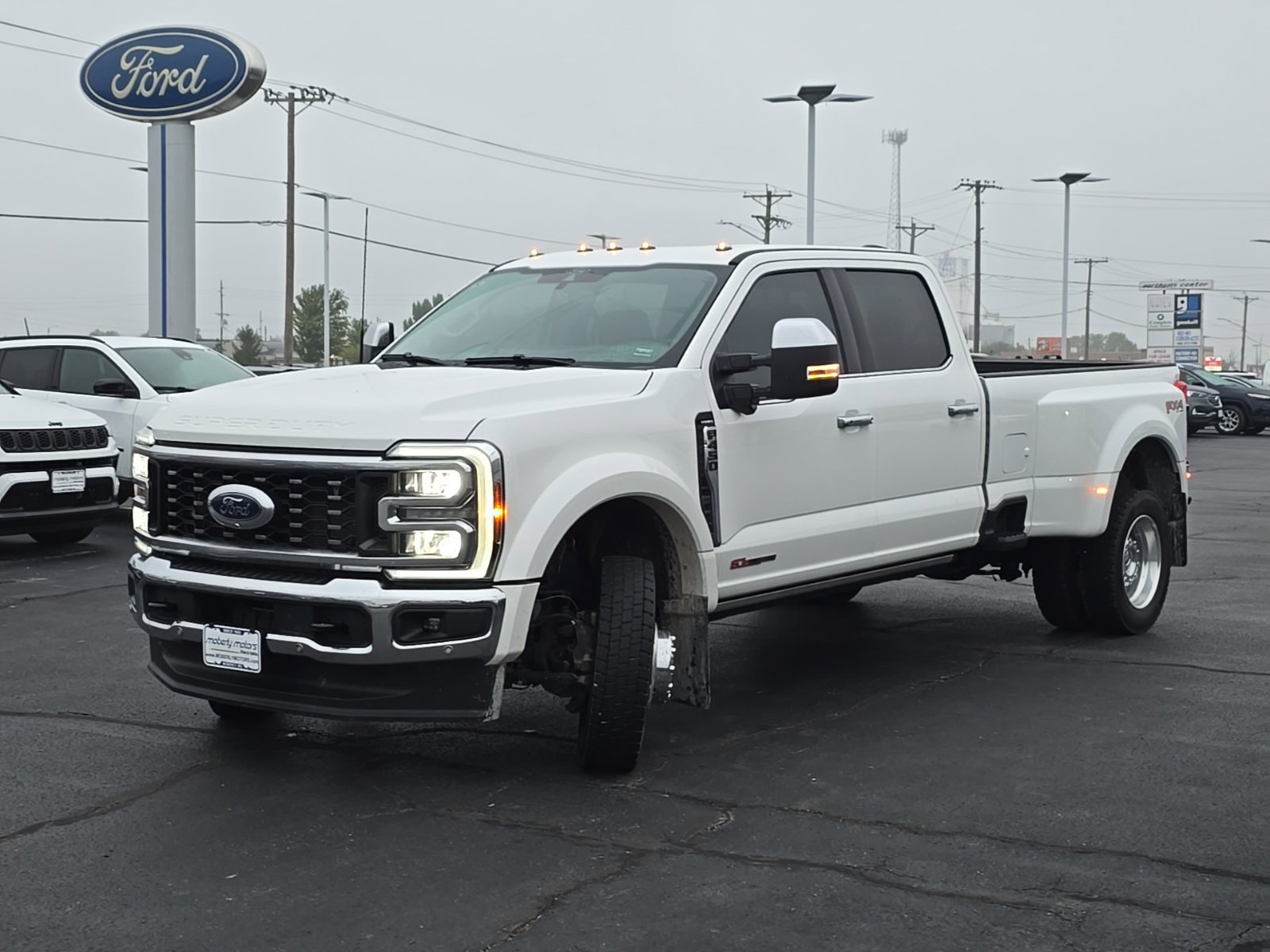 Used 2025 Ford F450 Lariat w/ Lariat Ultimate Package AWD/4WD image 63