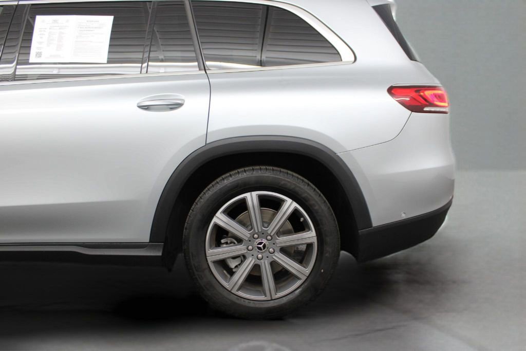 Used 2023 Mercedes-Benz GLS 450 4MATIC image 75