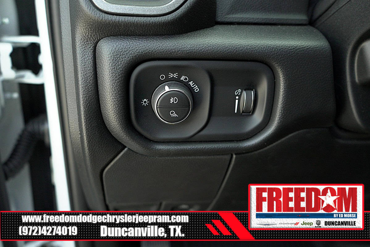 New 2025 RAM 2500 Tradesman AWD/4WD image 28