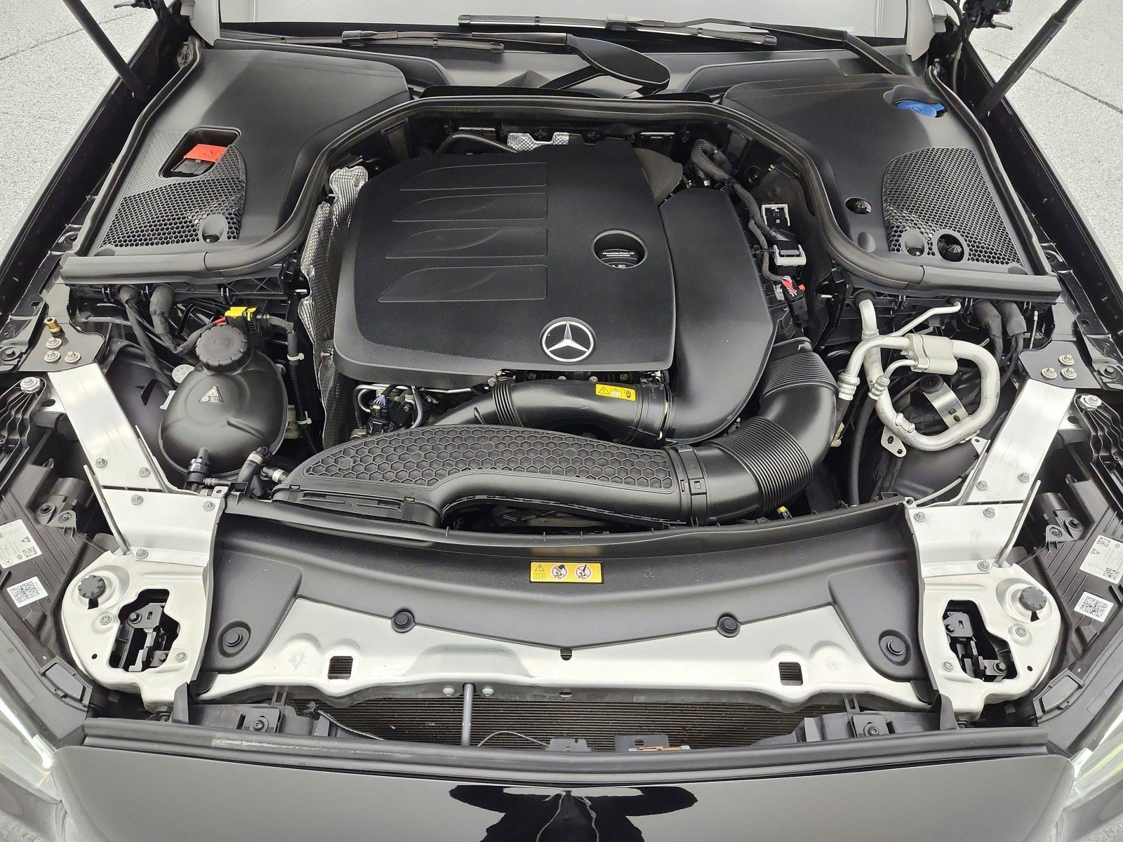 Used 2022 Mercedes-Benz E 350 Sedan image 24
