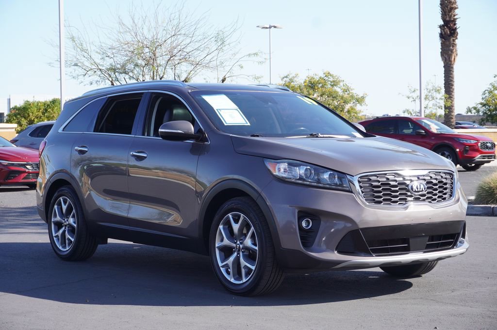 Used 2019 Kia Sorento EX image 4