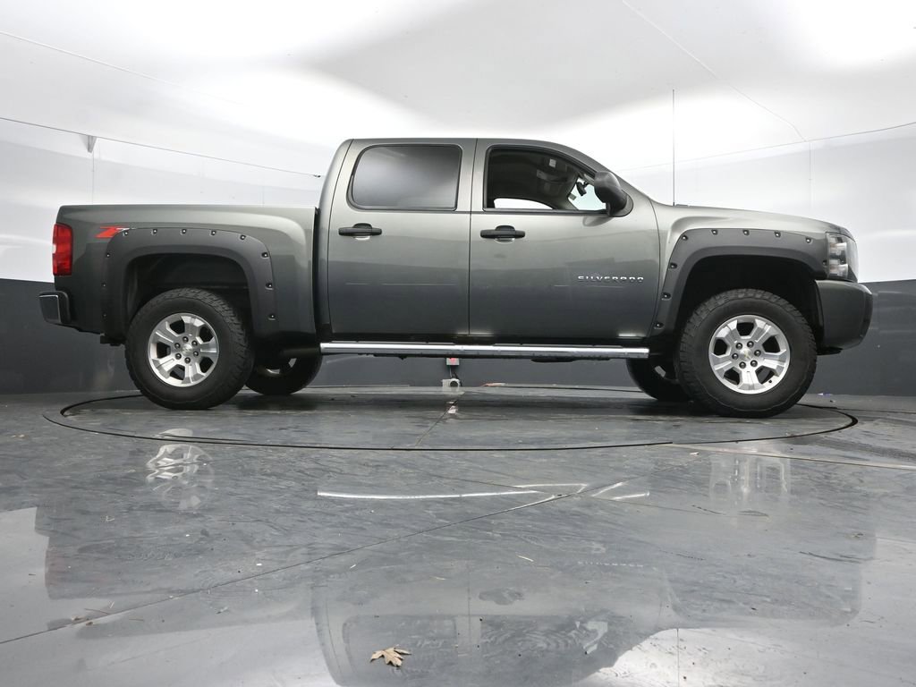 Used 2011 Chevrolet Silverado 1500 LT w/ All-Star Edition image 29
