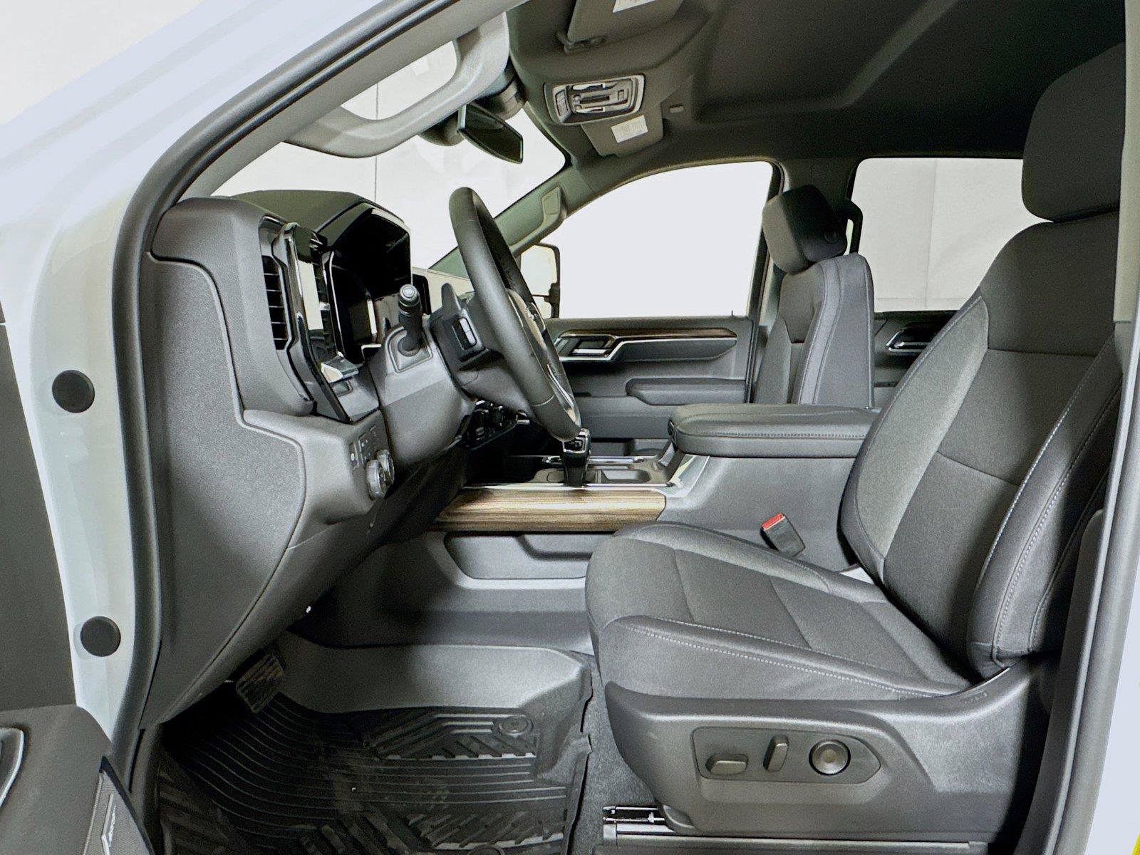 New 2026 Chevrolet Silverado 1500 LT Trail Boss w/ Convenience Package II AWD/4WD image 12