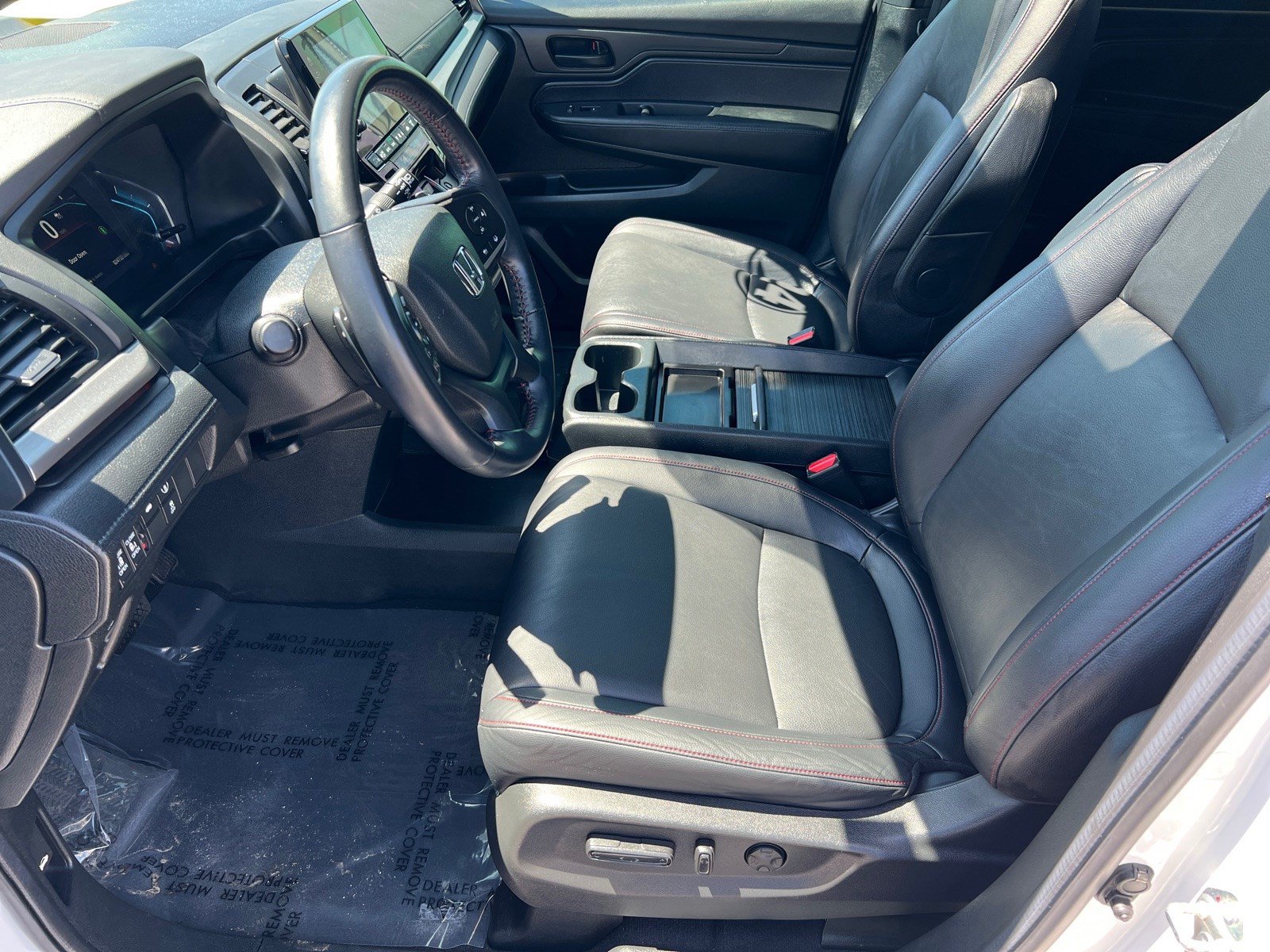 Used 2024 Honda Odyssey Sport image 10
