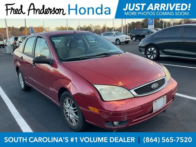 Used 2005 Ford Focus S FWD image 1