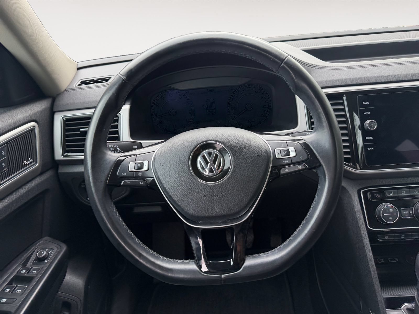 Used 2019 Volkswagen Atlas SEL Premium AWD/4WD image 12