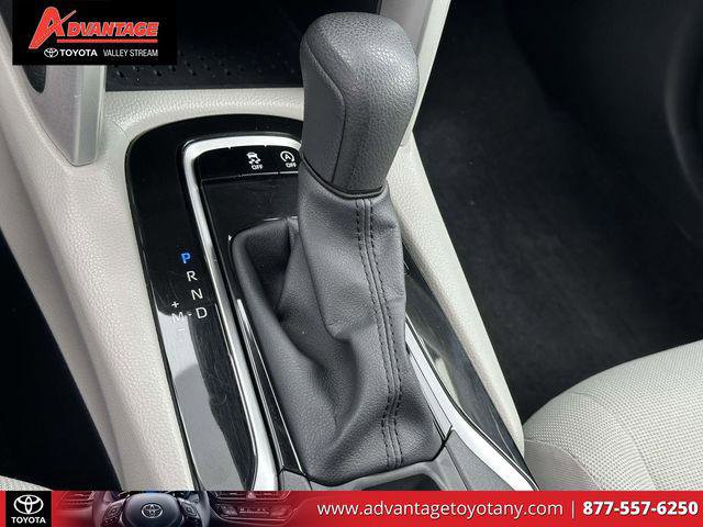 Certified 2024 Toyota Corolla Cross L image 34