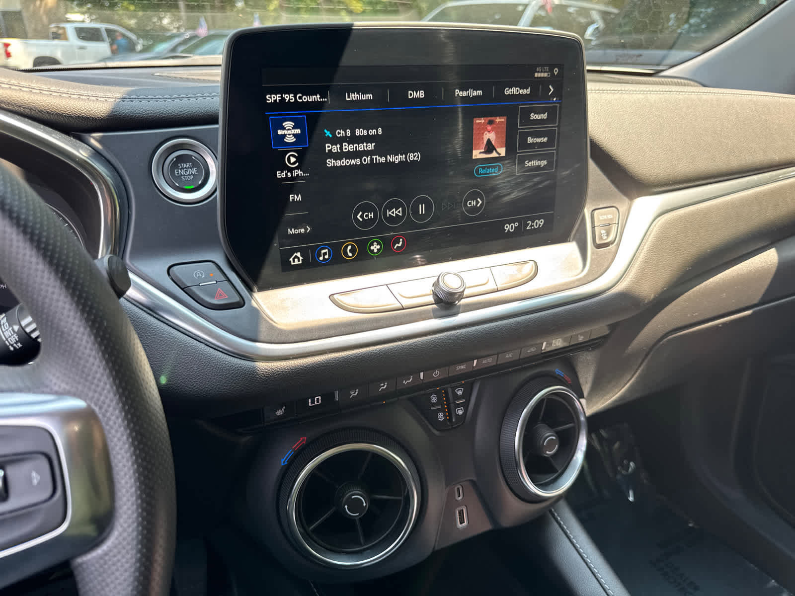 New 2025 Chevrolet Blazer LT w/ Midnight/Sport Edition image 25