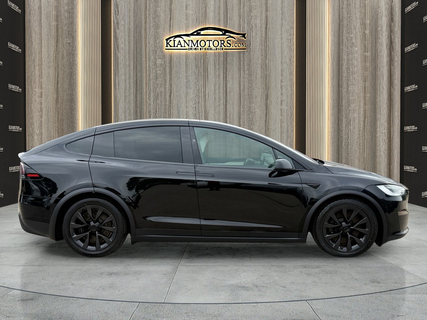 Used 2022 Tesla Model X Plaid AWD/4WD image 12
