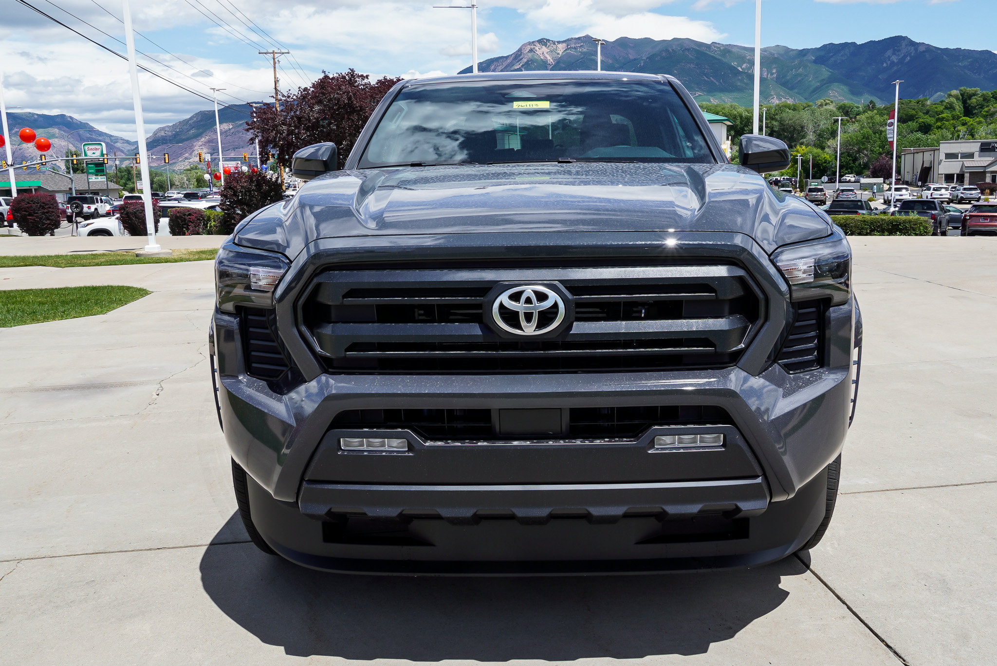 New 2026 Toyota Tacoma SR5 AWD/4WD image 3
