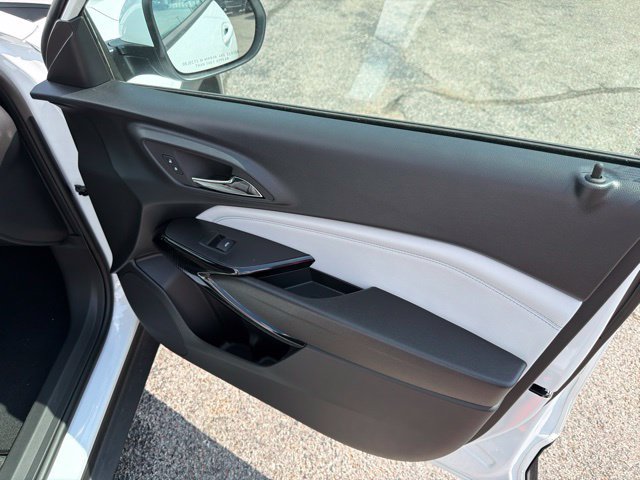 New 2026 Chevrolet Trax LT FWD image 19