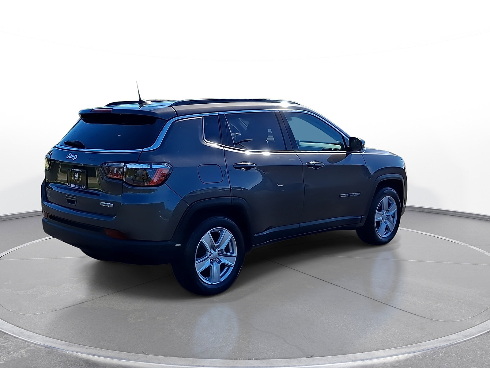 Used 2022 Jeep Compass Latitude w/ Convenience Group FWD image 8