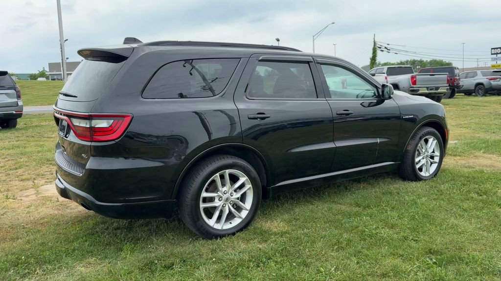 Used 2024 Dodge Durango R/T AWD/4WD image 7