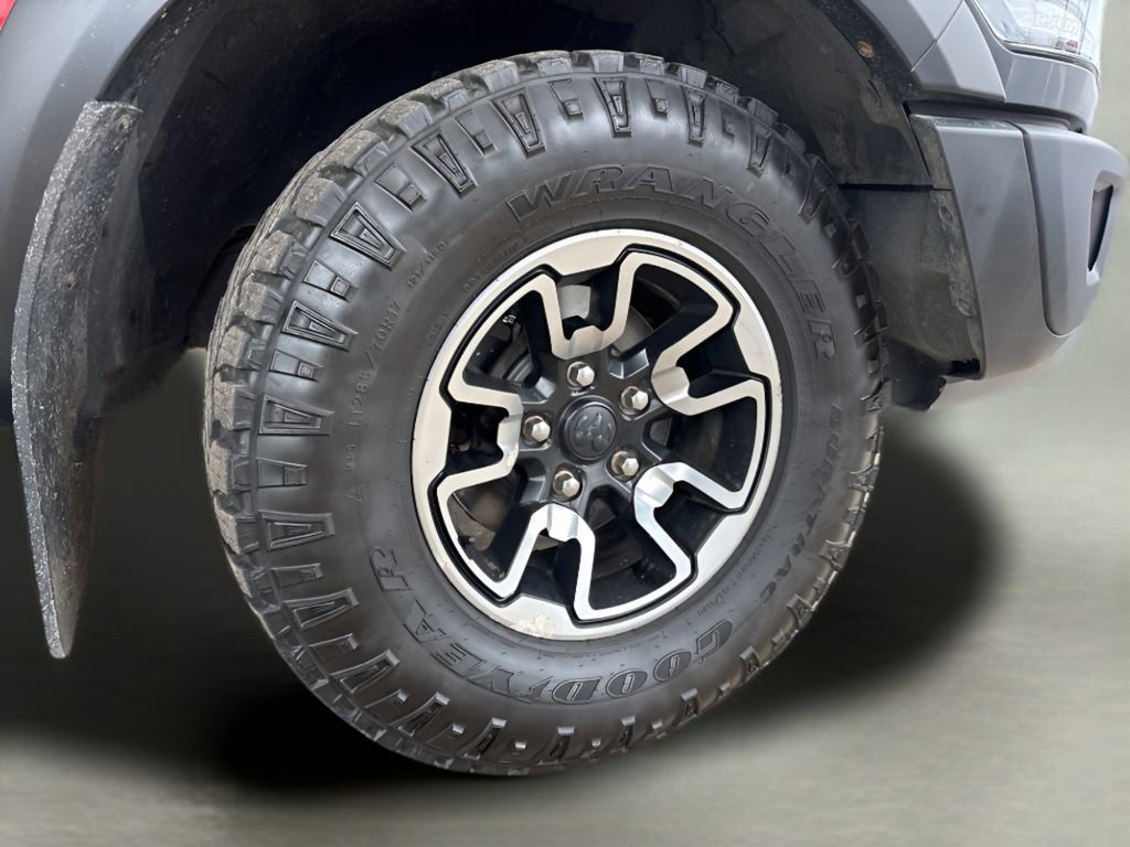 Used 2017 RAM 1500 Rebel w/ Luxury Group image 30