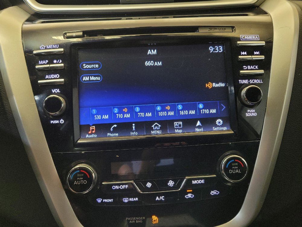 Used 2016 Nissan Murano SV AWD/4WD image 25