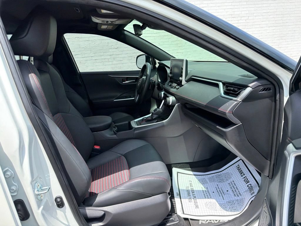 Used 2022 Toyota RAV4 XSE w/ Weather Package AWD/4WD image 14