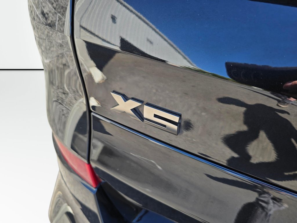 Used 2023 BMW X5 M50i w/ Executive Package AWD/4WD image 24