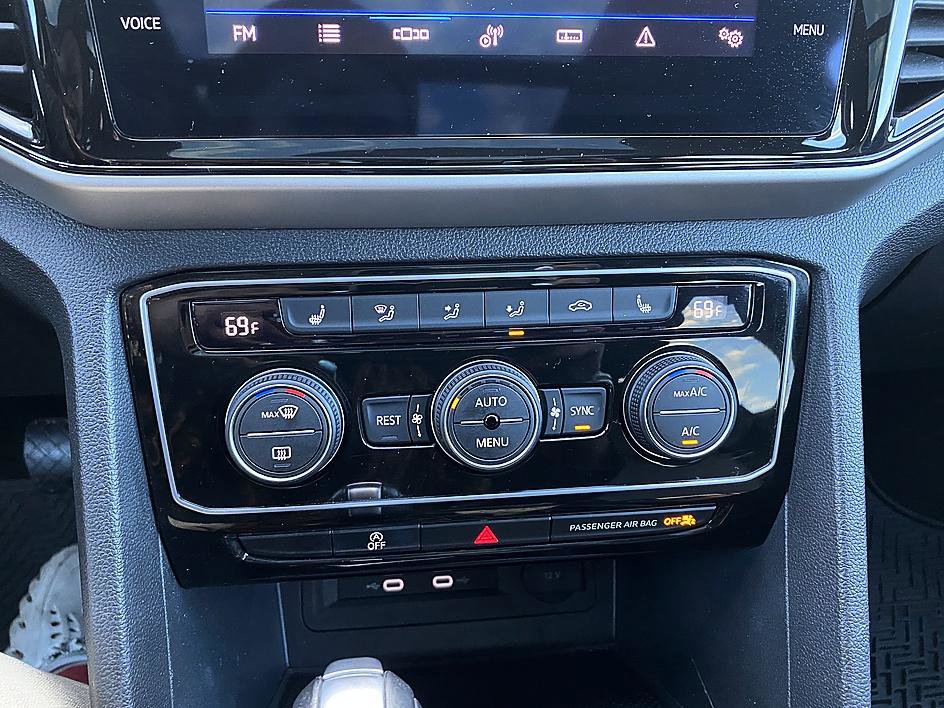 Used 2022 Volkswagen Atlas SEL image 28