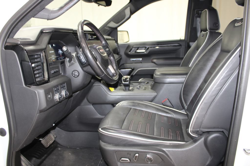 Used 2023 GMC Sierra 1500 AT4X AWD/4WD image 34