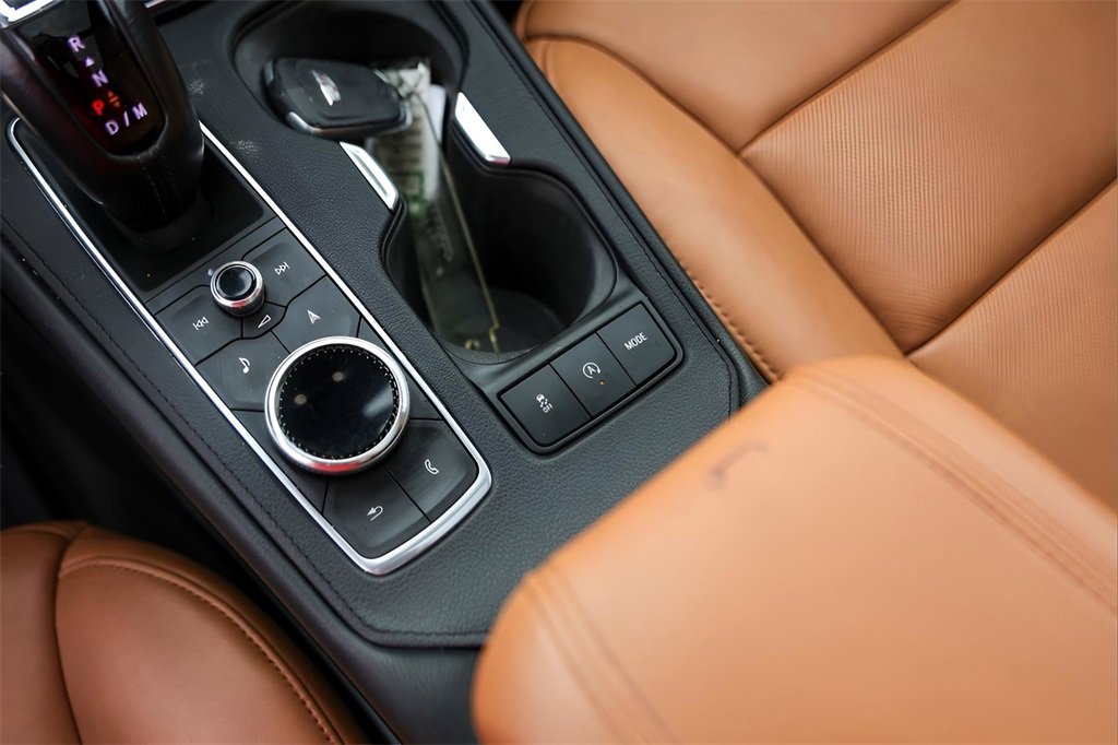 Used 2019 Cadillac XT4 Premium Luxury w/ Enhanced Visibility Package image 22