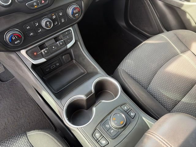 Used 2022 GMC Terrain SLE w/ Driver Convenience Package image 52