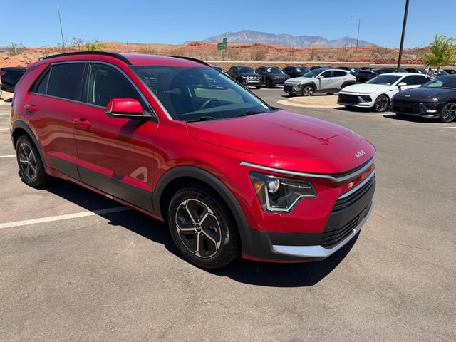 Used 2024 Kia Niro EX FWD image 4