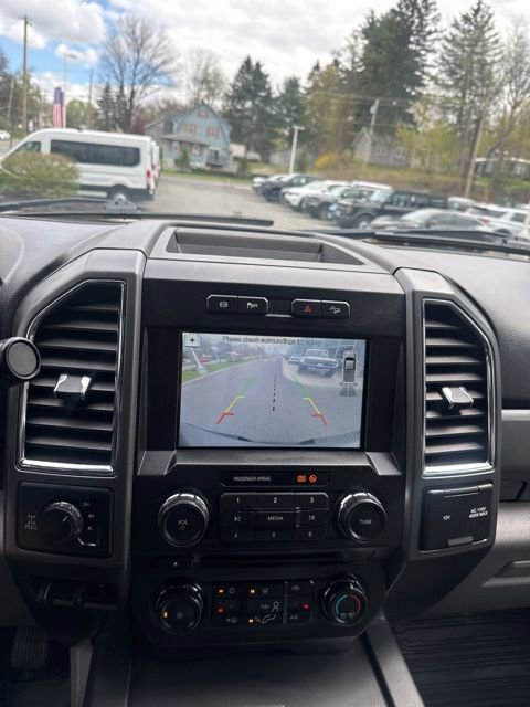 Used 2018 Ford F250 XLT w/ XLT Premium Package image 31
