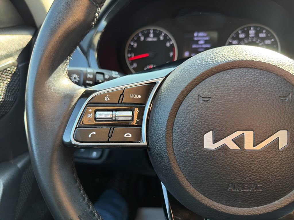 Certified 2023 Kia Seltos EX image 34