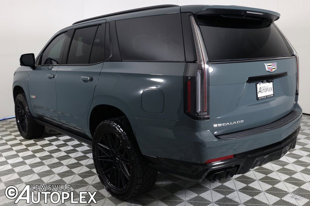 Used 2025 Cadillac Escalade V w/ LPO, Floor Liner Package image 7