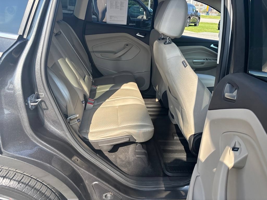 Used 2017 Ford Escape SE AWD/4WD image 27