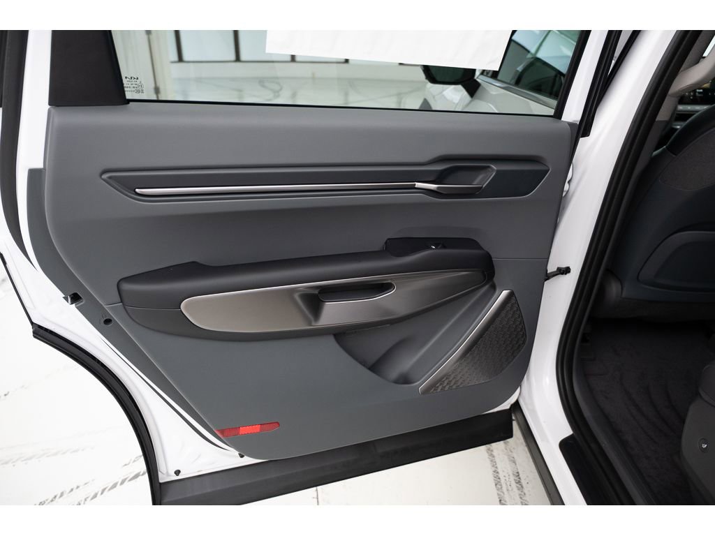 New 2026 Kia EV9 Wind image 11