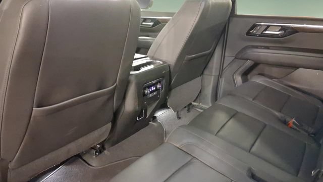 Used 2025 Chevrolet Tahoe LT AWD/4WD image 23