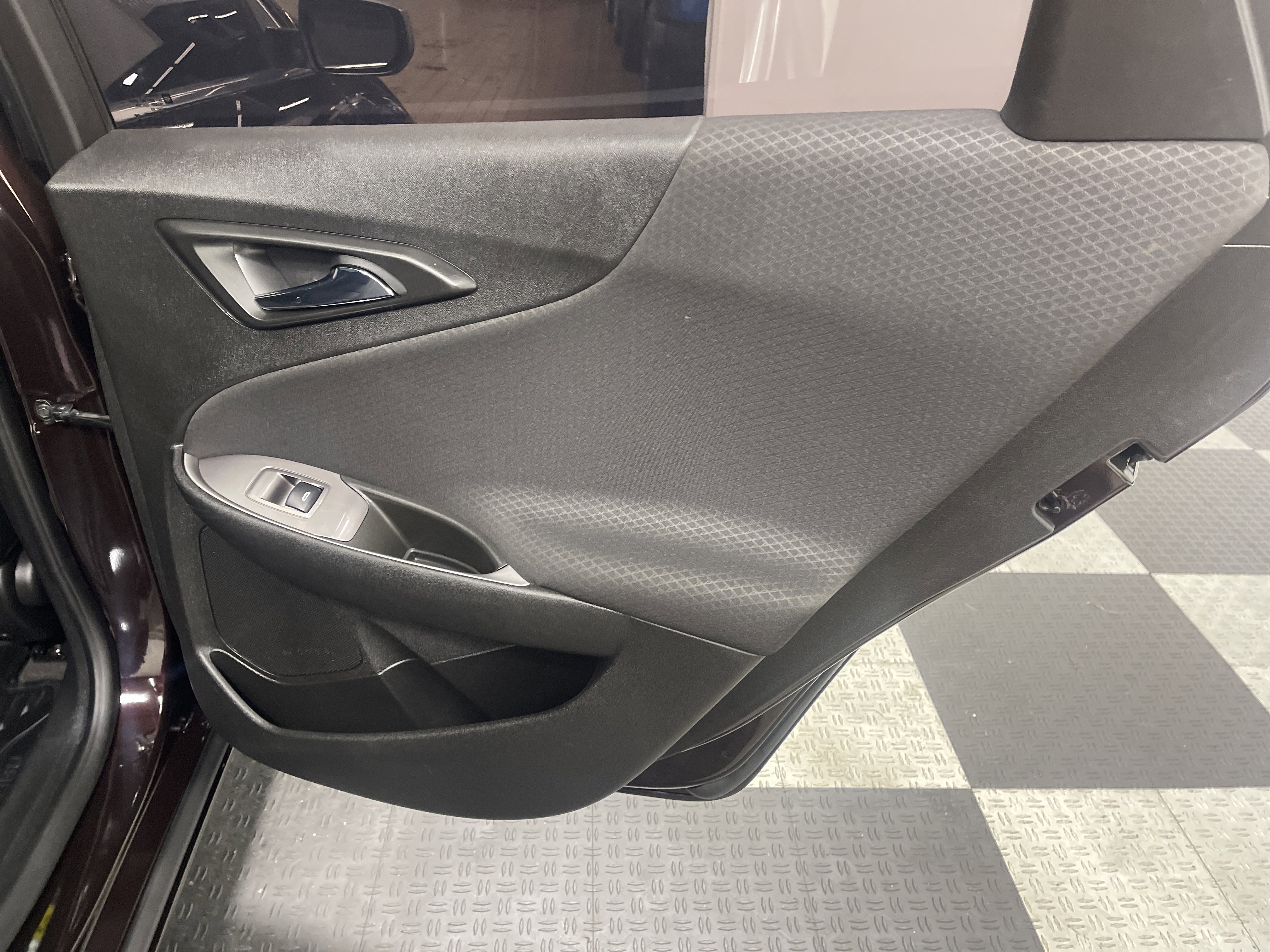 Used 2020 Chevrolet Malibu LS w/ LPO, Convenience Package 2 image 18