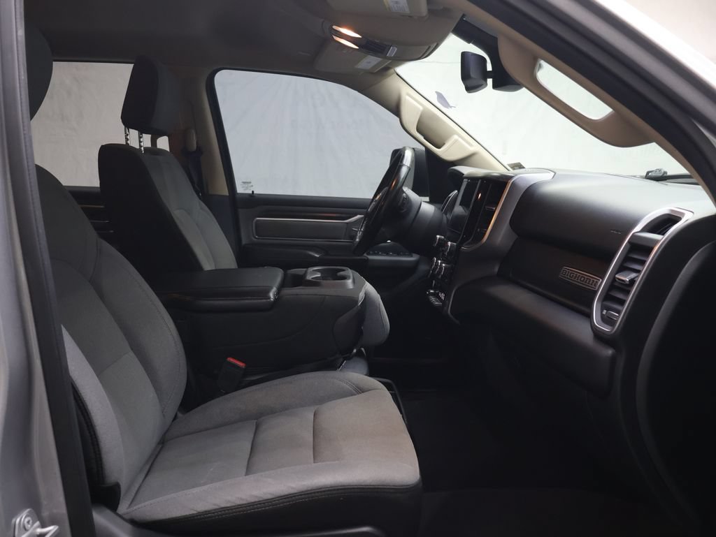 Used 2019 RAM 1500 Big Horn AWD/4WD image 9