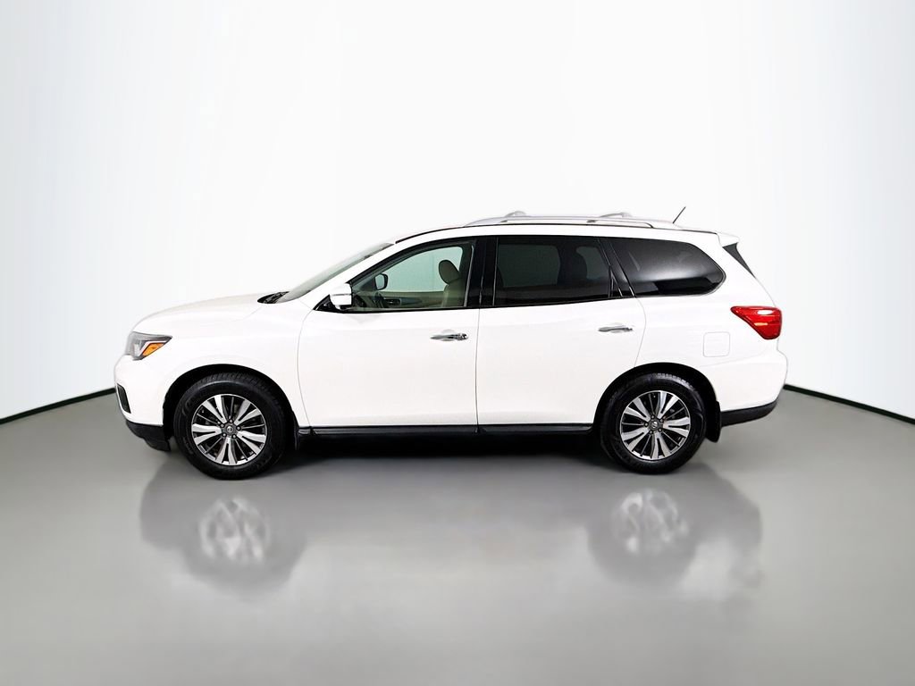 Used 2017 Nissan Pathfinder SL image 8