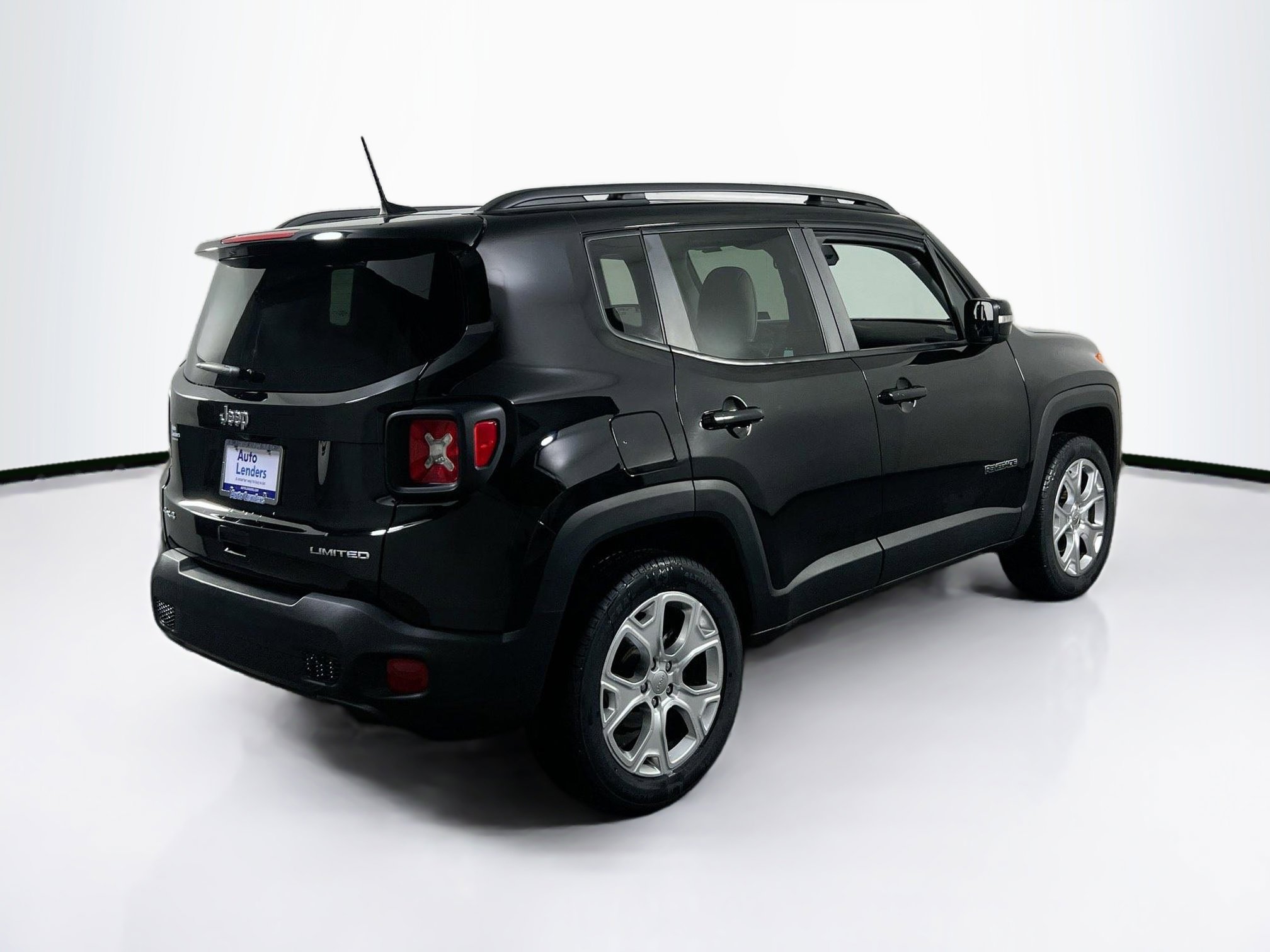 Used 2022 Jeep Renegade Limited AWD/4WD image 5