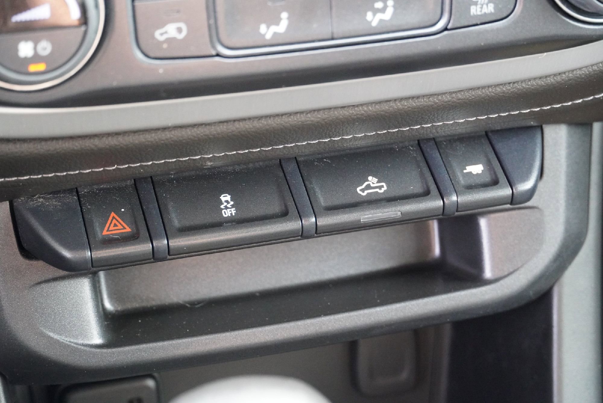 Used 2022 GMC Canyon Elevation w/ Trailering Package image 16