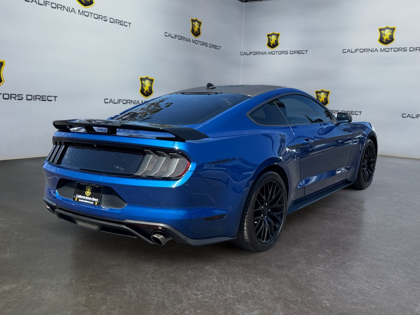Used 2022 Ford Mustang Coupe RWD image 5