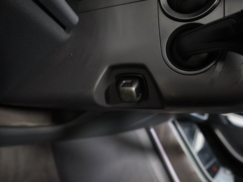 Used 2022 Audi A8 L 3.0T w/ Executive Package image 41