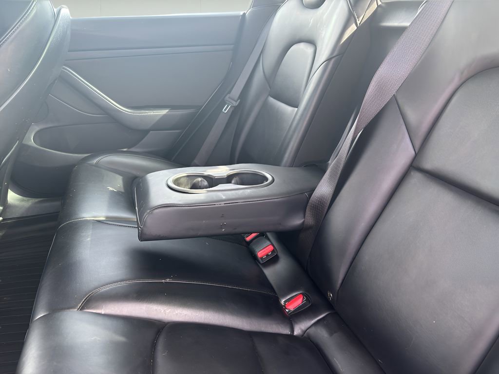 Used 2021 Tesla Model 3 Long Range image 13
