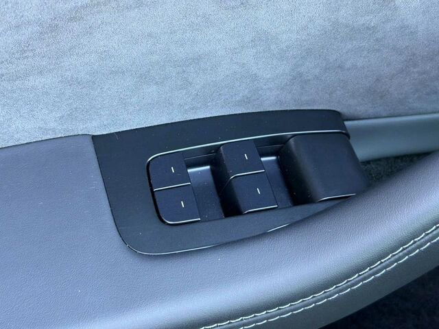 Used 2025 Tesla Model 3 Long Range image 14