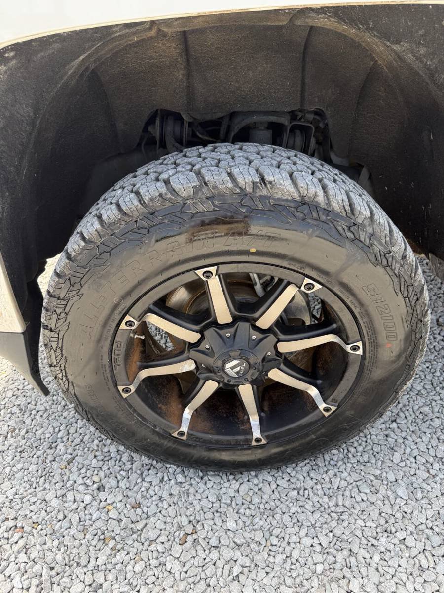 Used 2018 Chevrolet Silverado 2500 LT AWD/4WD image 11