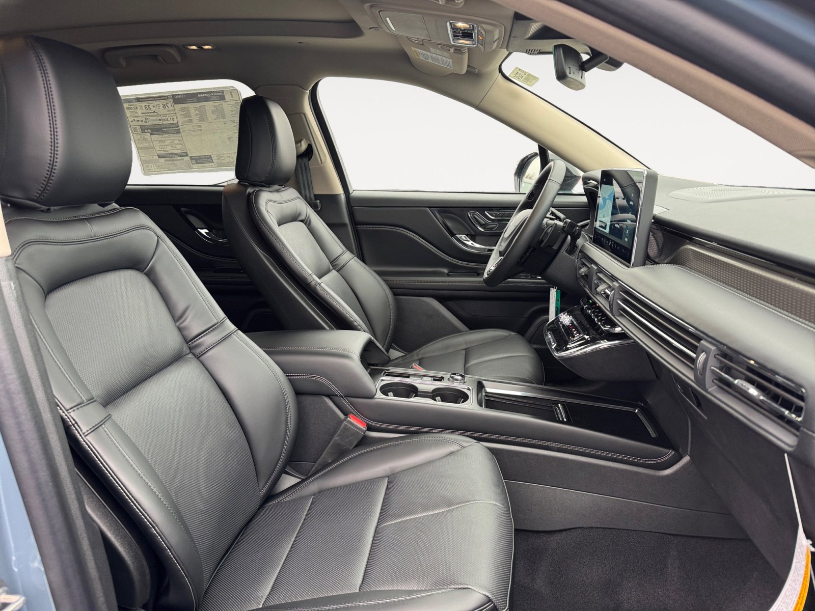 New 2026 Lincoln Corsair Grand Touring AWD/4WD image 17