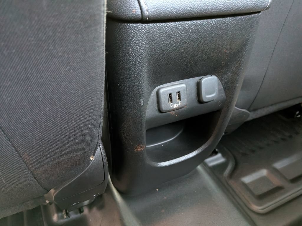 Used 2022 Chevrolet Colorado LT w/ Fleet Safety Package AWD/4WD image 34
