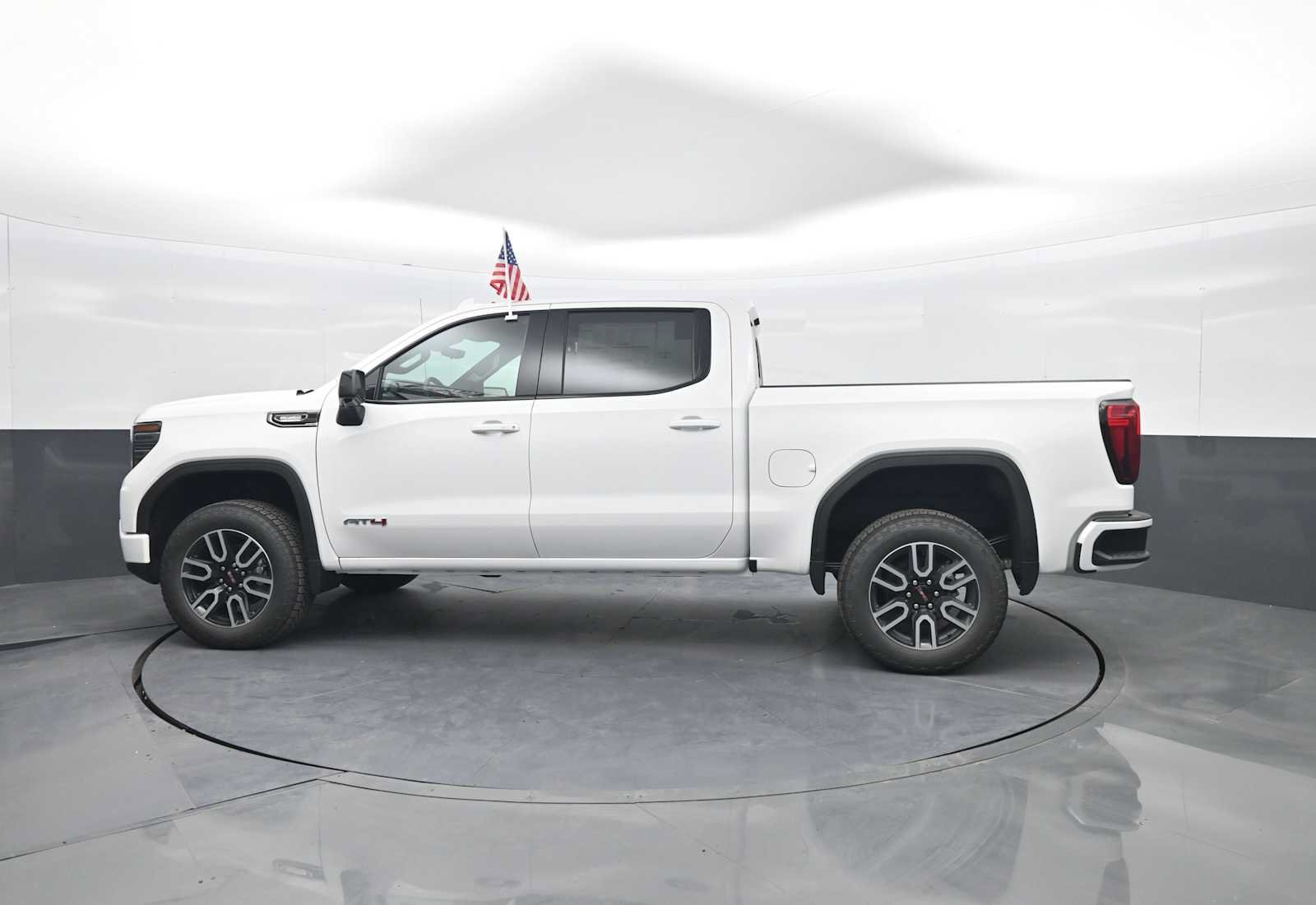 New 2026 GMC Sierra 1500 AT4 w/ AT4 Premium Package AWD/4WD image 5
